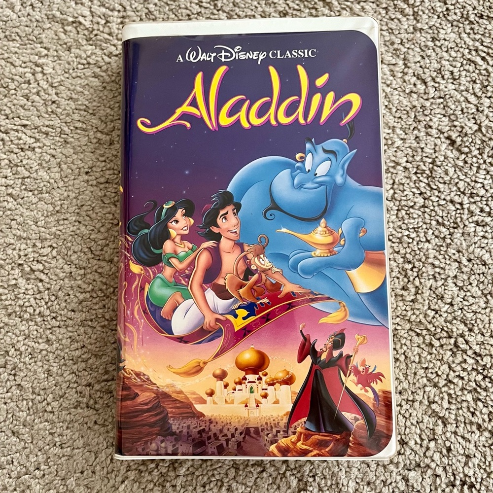 Aladdin VHS (black diamond)